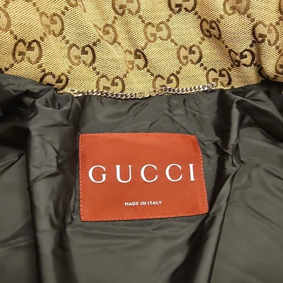 Gucci Beige Monogram Quilted Puffer Jacket - Picture 2 of 14